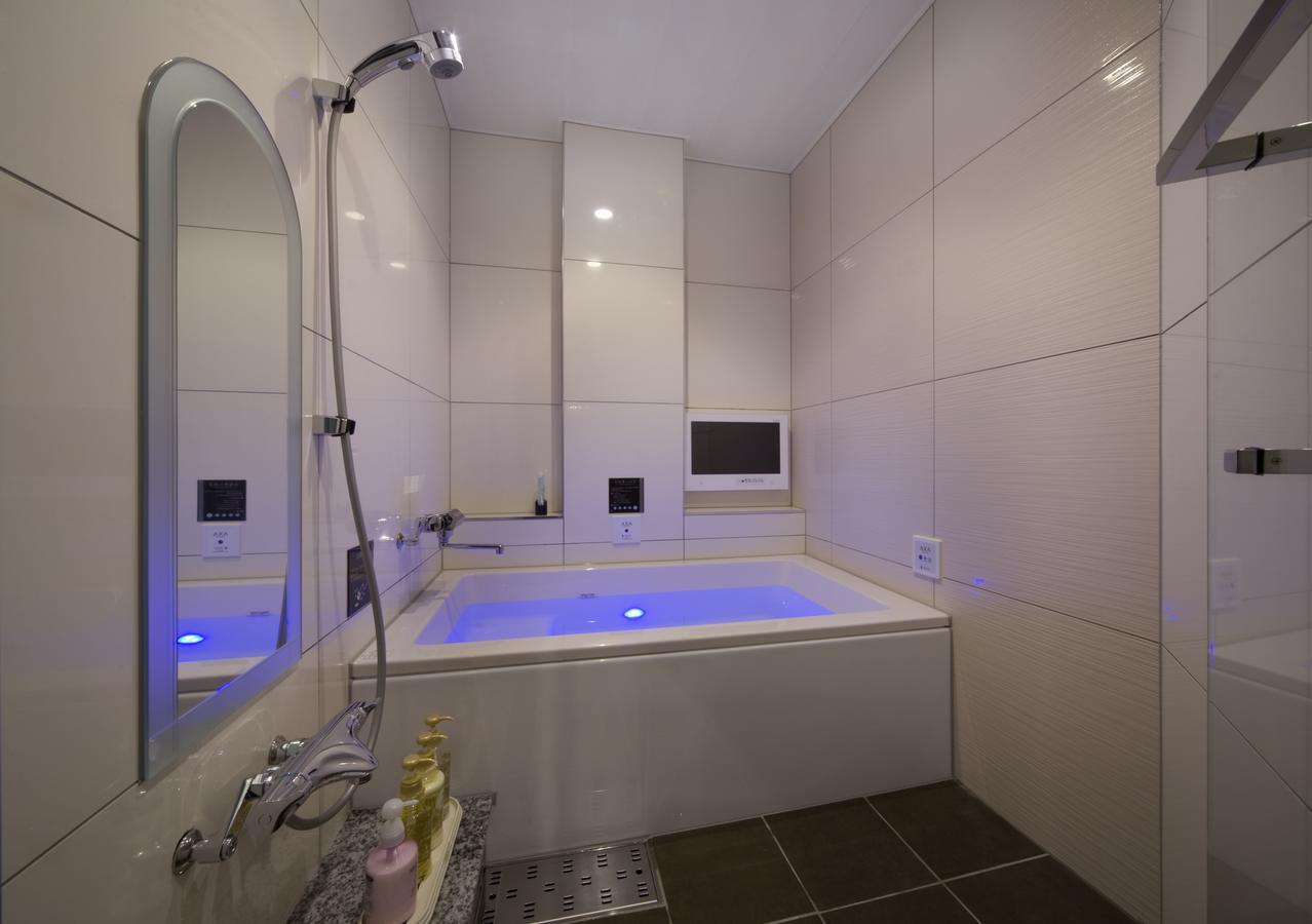 Jewel Hotel Luxury Modern (Adults Only) Miyoshi  Esterno foto